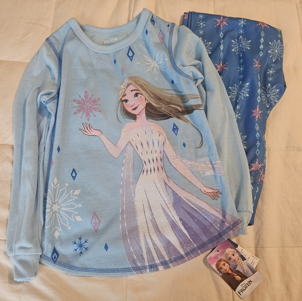 Girls Frozen pajamas